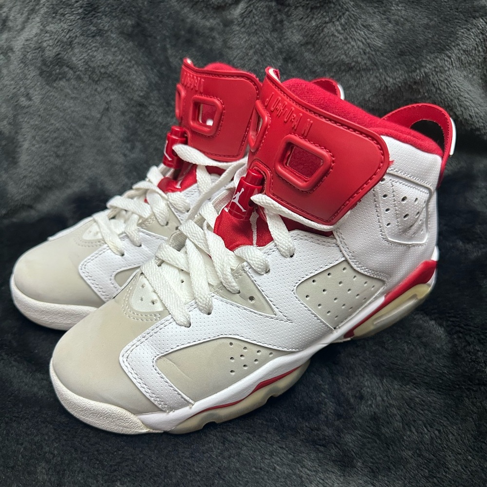Air Jordan 6 Retro BG
